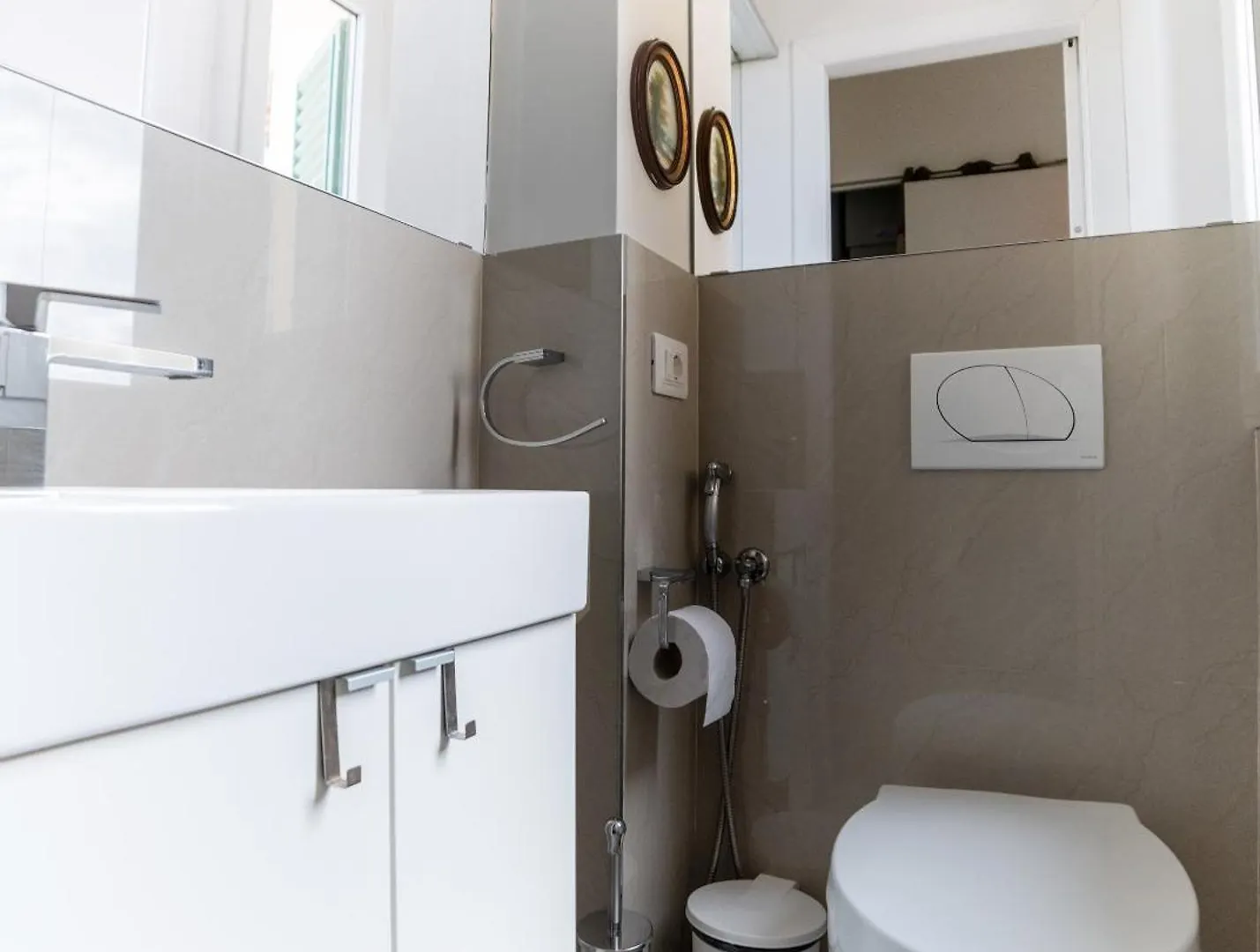 Fortezza Apartment By Florence Sweet Homes